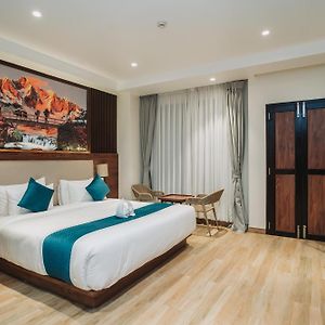 Dees Boutique Hotel
